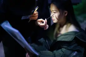不输朱一龙毛晓彤新剧，第一集就惊心动魄，国内编剧终于下了狠手图片