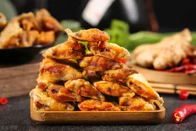 原来煎带鱼这么简单，鱼皮上加1样食材，带鱼酥脆可口，营养好吃图片