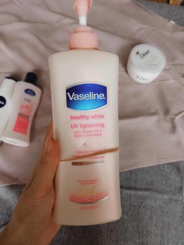 如何使用瓶底身体乳