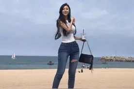 天使面容魔鬼身材？这位韩国的小姐姐，给你诠释什么叫做海贼女帝图片
