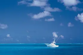 收废品大叔登上人民日报：坚持你热爱的事情，小人物也能成就梦想图片