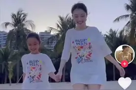 李小璐母女沙滩秀美腿，双双沉默应对贾乃亮生日，两人关系再成疑图片