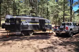 黑系HQ21越野拖挂 澳洲进口！硬派越野风 豪华内饰超强配置图片