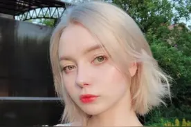 在俄罗斯旅行，4000人民币能待多久？足足39000卢比啊图片