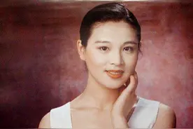 赵明明：主演《女人不是月亮》爆红，失败的婚姻让她疼痛至今图片
