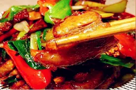 美食湖南、经典家常菜——豉香回锅肉、醇香爽口、味美鲜香扑鼻来图片