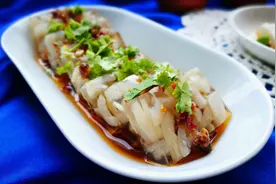 做猪皮冻，需要放多少水？分享正确比例，做好后紧实Q弹，没腥味图片