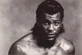 泰森、刘易斯谁的综合能力更强？著名重量级拳王塔克：我来回答图片