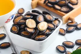 “嗑瓜子”趣史图片