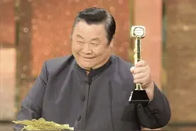 老戏骨秦煌再度入院，脚肿至无法穿鞋，妻子曾六次提出离婚图片