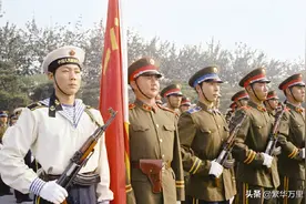 两个军对调，第1军作为王牌军，1975年，为何调往了浙江省？图片