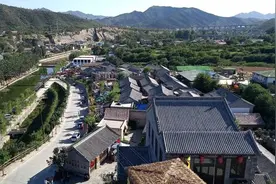 河北又一座“假古镇”走红，斥资15亿打造却不收门票，值得一去图片