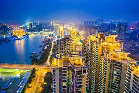 福建九个地市的人均社会消费排名：厦门仅第五名，谁是第一名？图片