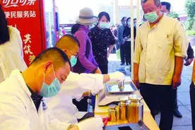 进可攻，退可守，缺斤少两防不胜防，如何辨别电子秤动手脚？图片