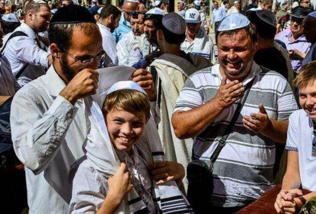 河南开封生活着一群犹太人,母国召其回家却说:我们是中国人