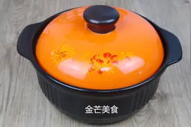 新砂锅不养护，再好质量也容易开裂，教你一个妙招，开锅后不开裂图片