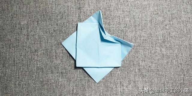 超漂亮的玫瑰花折纸，看似复杂，实则非常简单哦