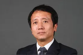 湖北人员进京限制解除，经济学家梅新育：此举提振信心，有助扩内需图片