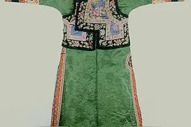 科尔沁博物馆精品文物线上展（蒙古族服饰）图片