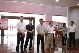 贺州市人大常委会主任、党组书记陆海平到贺州市检察院走访调研图片