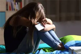 16年前，被非洲男友传染艾滋病的女学生朱力亚，现在情况怎样了？图片