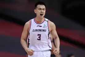 双喜临门！辽宁队官宣赵继伟完成续约，盛赞：他是个负责任的男人图片