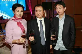 王健林老婆林宁，自己拥有投资集团，气质不凡，背景深厚图片