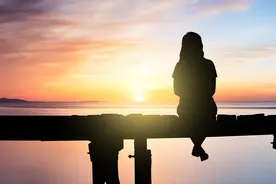 心理学：为什么好朋友会渐渐很少联系，这是我听过最真实的答案图片