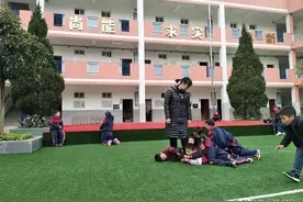 散养学生，不谈分数；散养老师，不查教案：你赞成吗图片