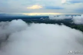 穿越云层看乌山！航拍镜头下美出新高度…图片