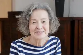 4个“懒女人”的护肤妙招，很适合50岁以上的中老年人，方便高效图片
