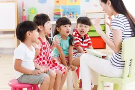 “宝宝潮”遭遇“师资缺口”，普惠性幼儿园该怎么解决图片