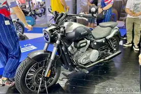 预测2万出头，实拍奔达金吉拉“兄弟车型”灰石300：搭载双出排气图片