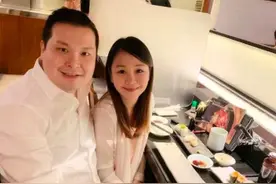 37岁船王之孙奉子成婚娶新闻小花！拒做二世祖淡定面对百亿争产图片
