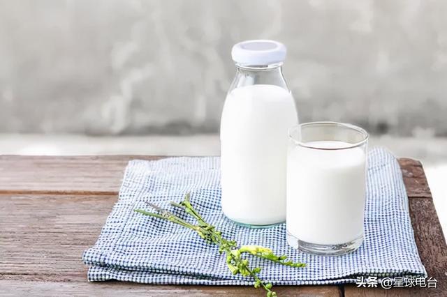 花胶炖牛奶结块能吃吗 2026年花胶炖牛奶结块能吃吗图片 花胶炖牛奶结块能吃吗 2026年花胶炖牛奶结块能吃吗图片