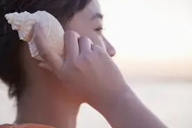 傅佩荣：现代人盲目困顿，是不会倾听？听到一种声音的人修为很高图片