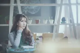 小说：当首富之子遇上高冷校花，天！太磕了吧？图片