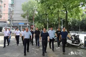 曹雄泰深入昌江区调研宣讲图片