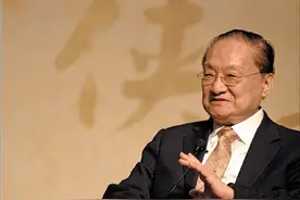 雷峰塔为何没有门？图片