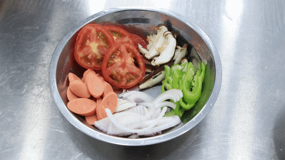 披萨别去买了，教你在家做，外酥里软拉丝长，满足各种挑食宝宝