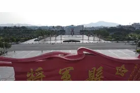 绕行四十多公里，京九铁路为何拐了个大弯？来看看它背后的故事吧图片