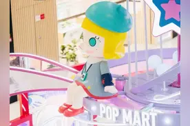 泡泡玛特通过上市聆讯，Molly这棵“摇钱树”到底能火多久？图片