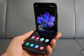 三星 Galaxy Z Flip 评测图片