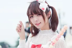 甜美可爱粉嫩洛丽塔少女图集图片