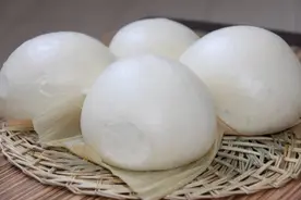 馒头能在冰箱里放多久？超过这个时间，扔掉别吃了，为了健康别省图片