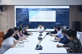 太原市清徐县：王剑峰在县融媒体中心调研图片