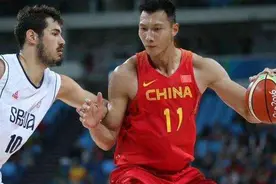 NBA体臭排行榜，霍华德是“臭屁王”?詹姆斯的香水像不要钱似的图片