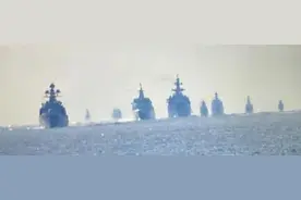 日本后不后悔？当初专门给美军留的海峡，现在中俄舰队随便穿行图片