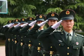 满服役期老兵，这8件事千万别忘记！图片