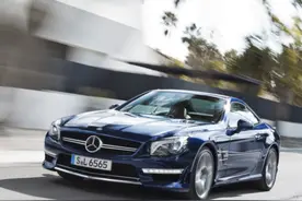 德罗巴在中国卷走1亿人民币后开啥车？奔驰旗下最强性能图片